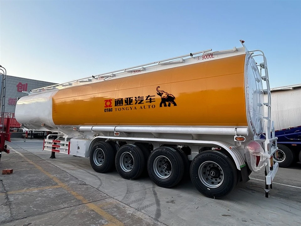 4 Axle 54000 Liter Fuel Tanker Semi Trailer suppliers
